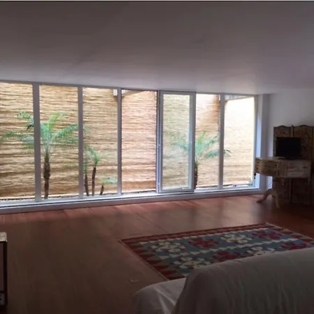 Estoril Villa *